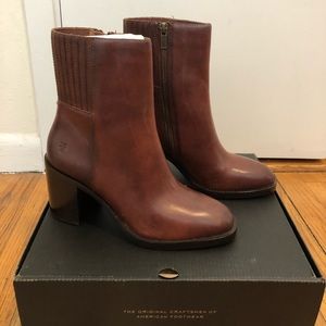 Frye Chelsea Boot